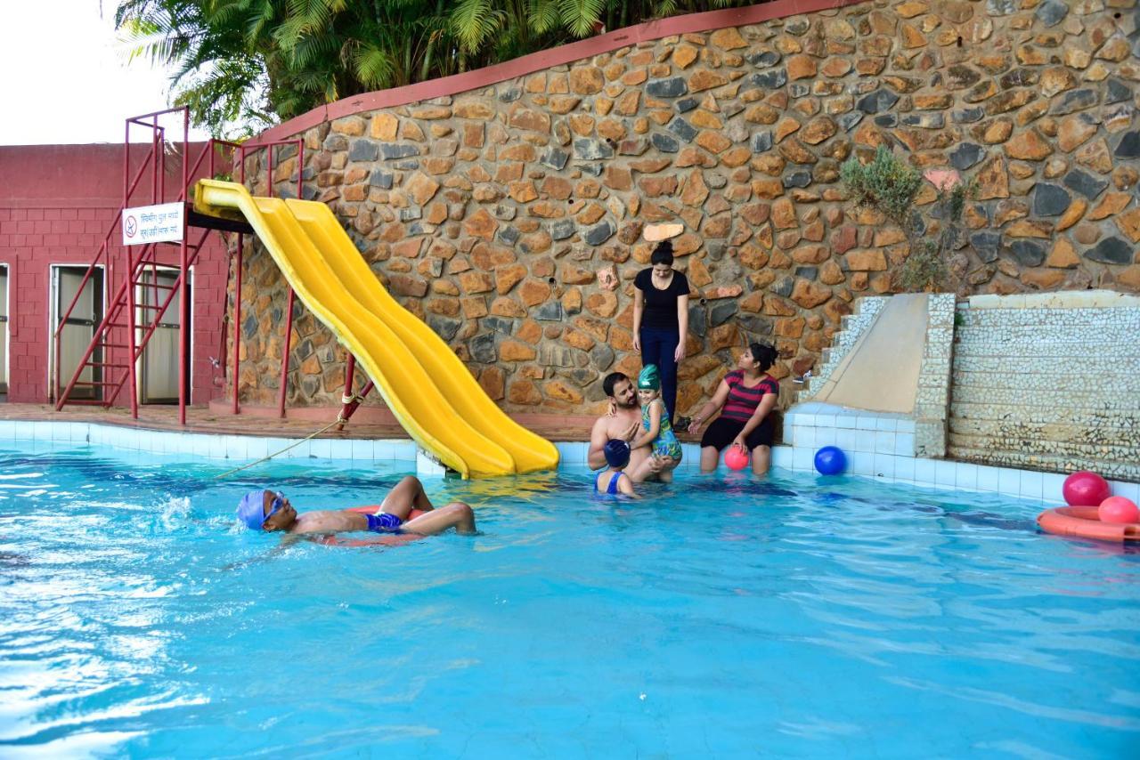 Surya Shibir Resort 浦那 外观 照片