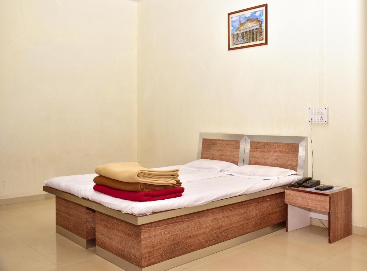 Surya Shibir Resort 浦那 外观 照片