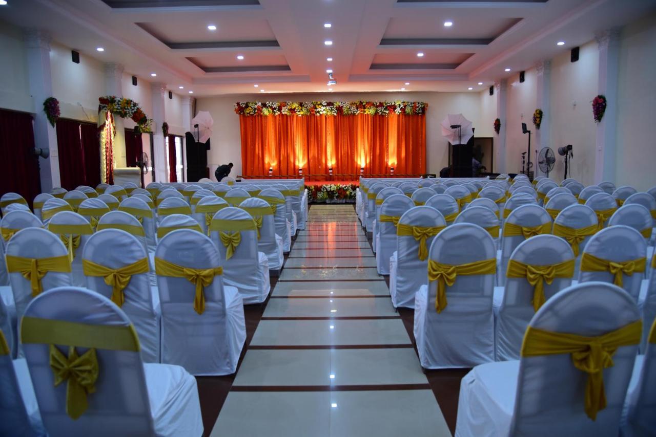 Surya Shibir Resort 浦那 外观 照片