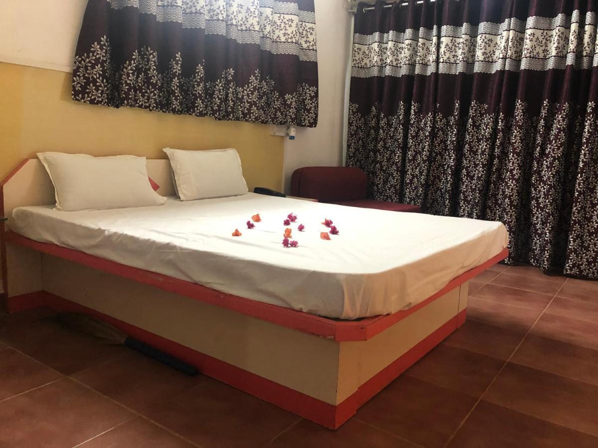 Surya Shibir Resort 浦那 外观 照片